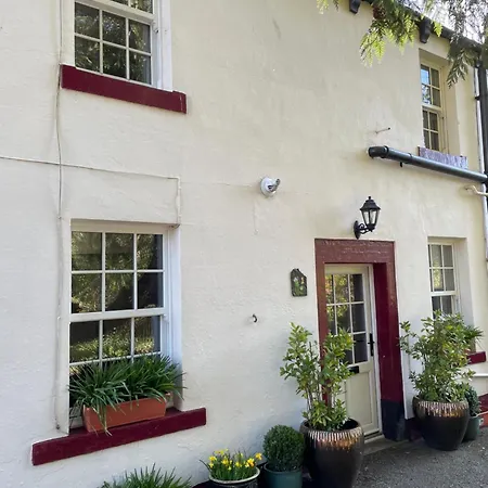 Station Road Holiday home *